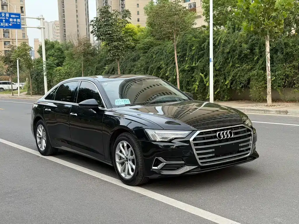 Audi A6L — фото 3