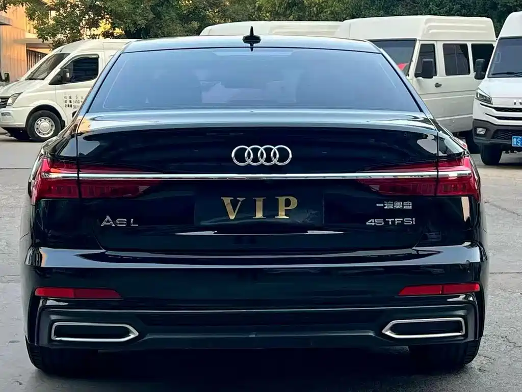 Audi A6L — фото 5