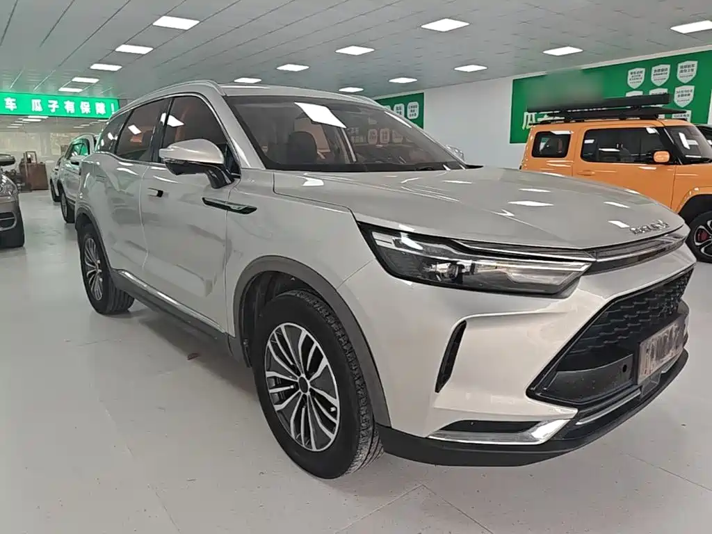 BAIC X7 — фото 4