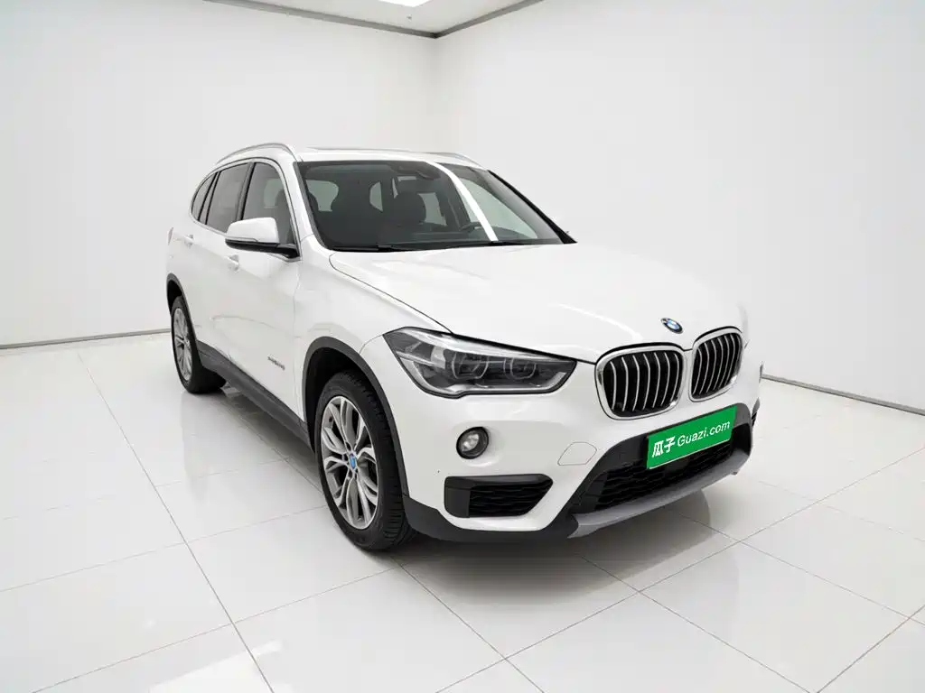 BMW X1 — фото 3