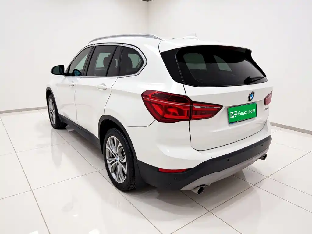 BMW X1 — фото 4