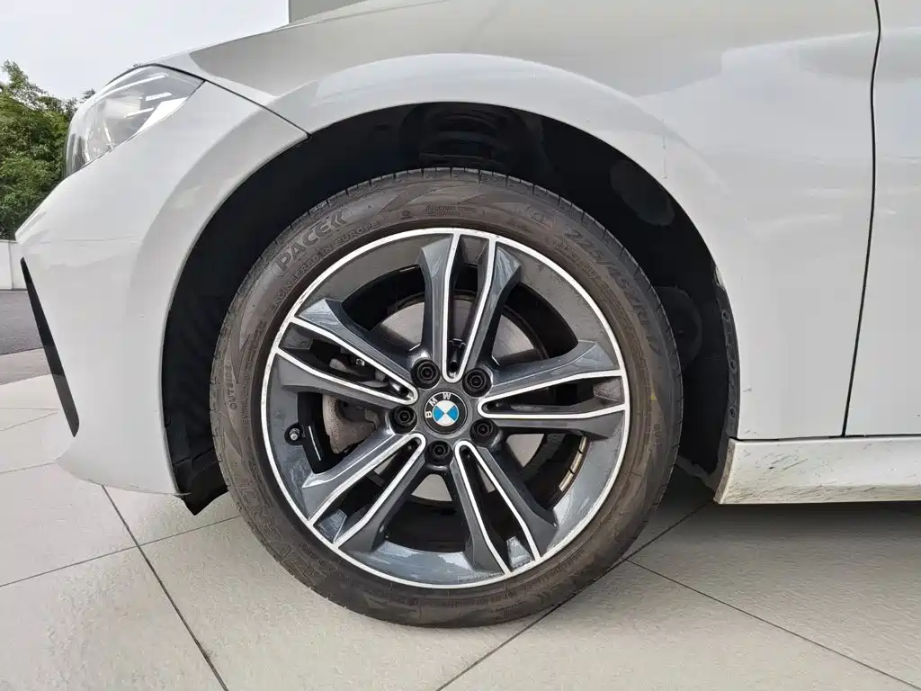 BMW 1 Series — фото 15