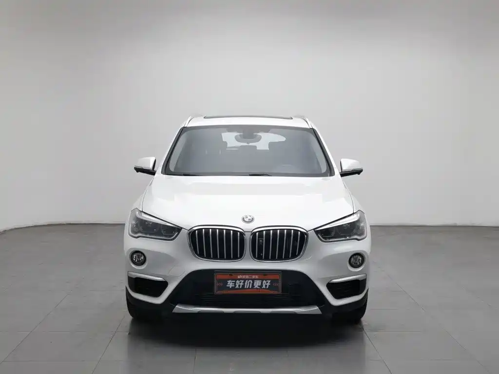 BMW X1 — фото 3