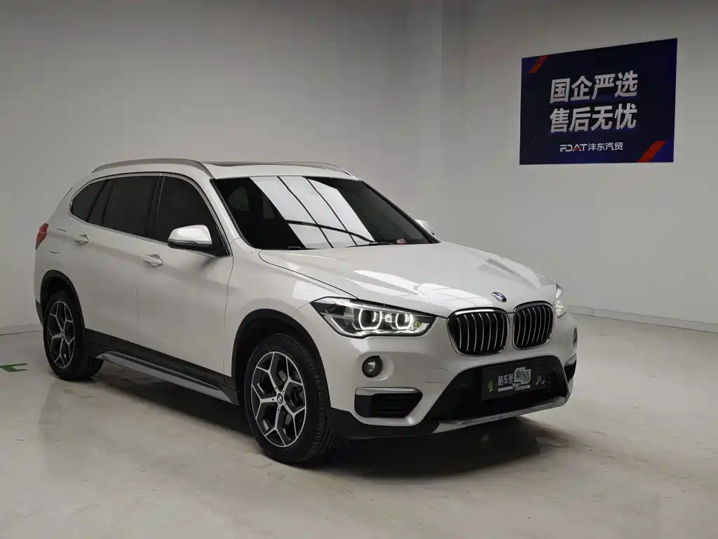 BMW X1 — фото 3