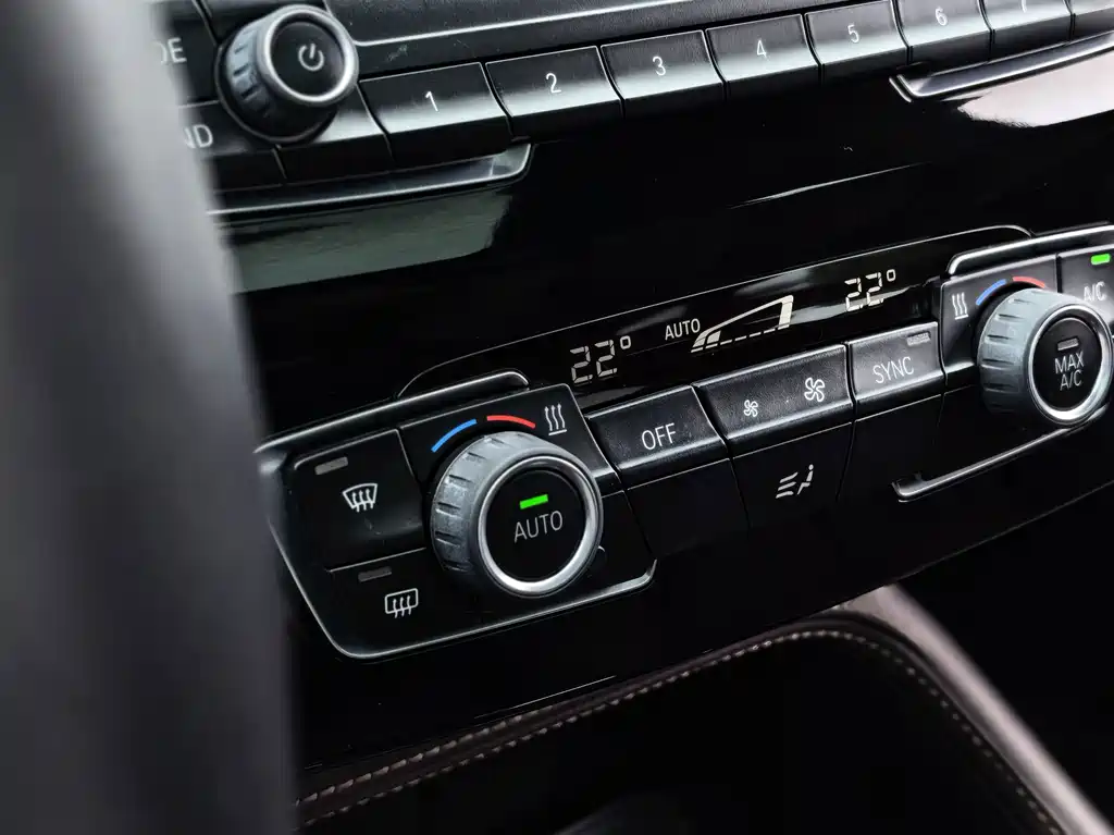 BMW X2 — фото 19