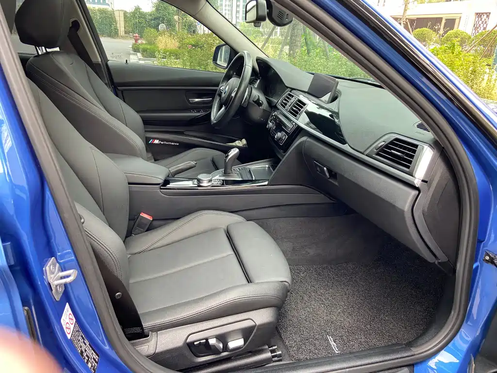 BMW 3 Series — фото 17