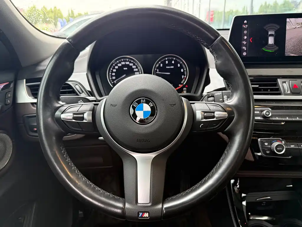 BMW X2 — фото 8