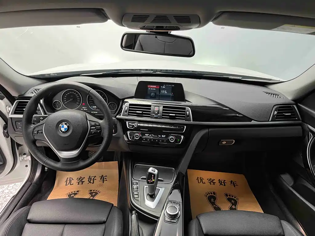 BMW 3 Series GT — фото 10