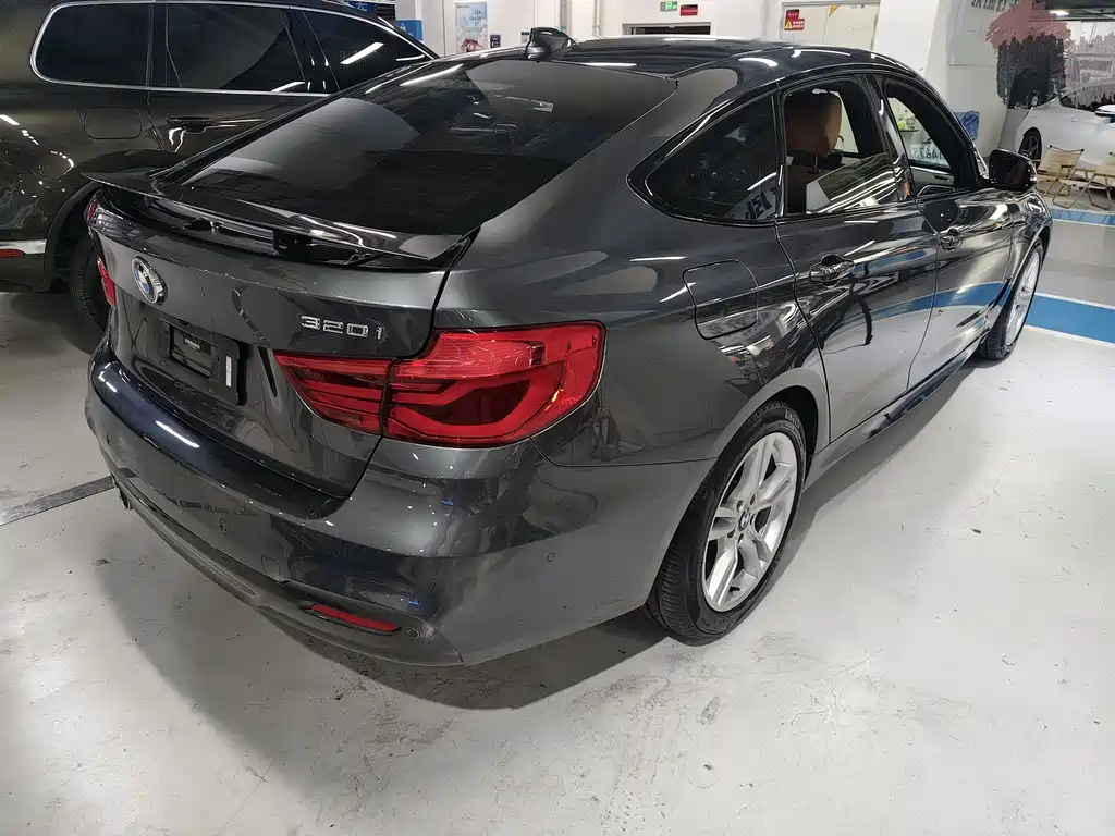 BMW 3 Series GT — фото 13