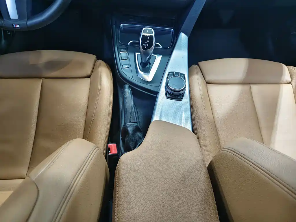 BMW 3 Series GT — фото 5