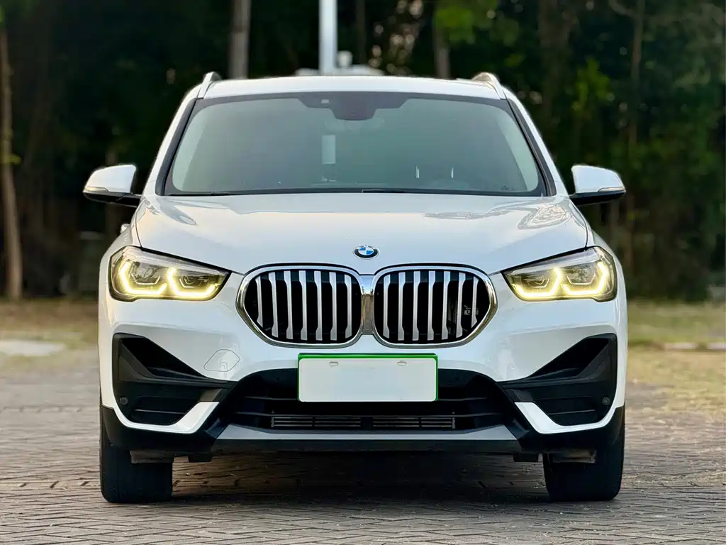 BMW X1 — фото 2
