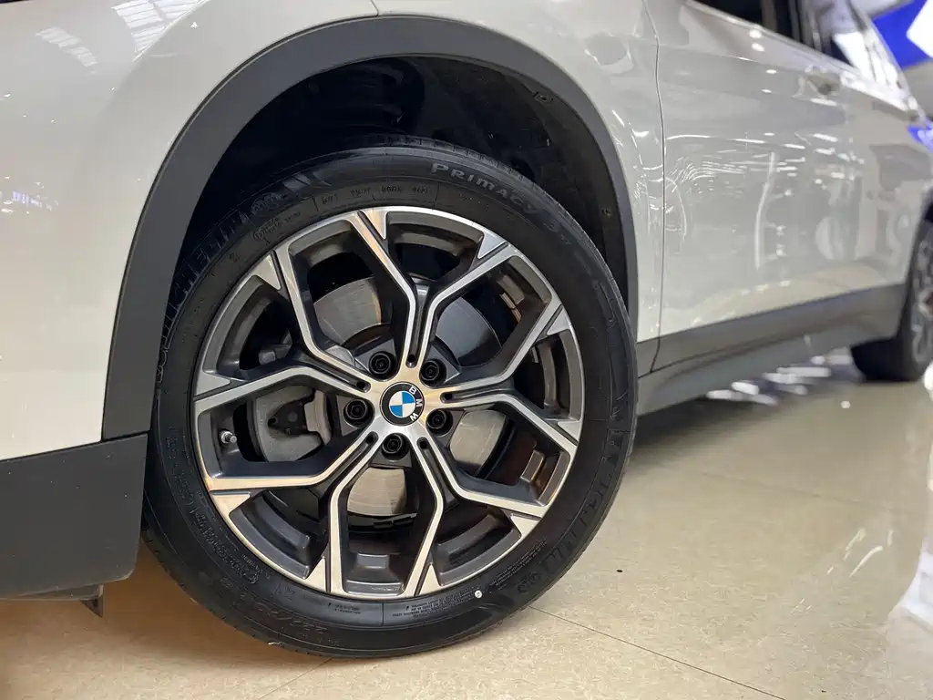 BMW X1 — фото 14