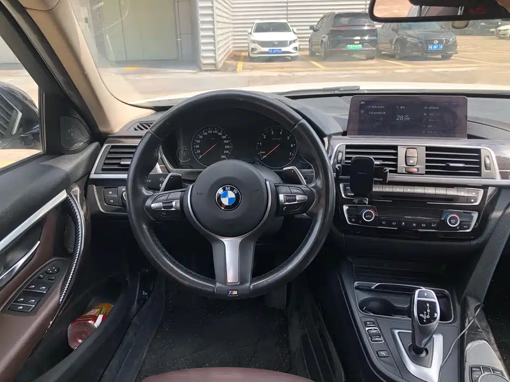 BMW 3 Series — фото 10