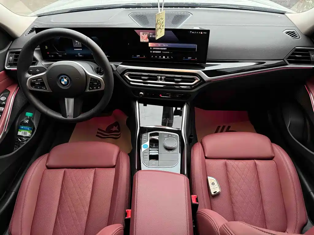 BMW i3 — фото 9