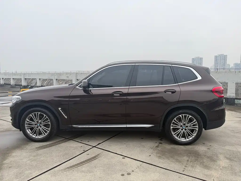 BMW X3 — фото 3