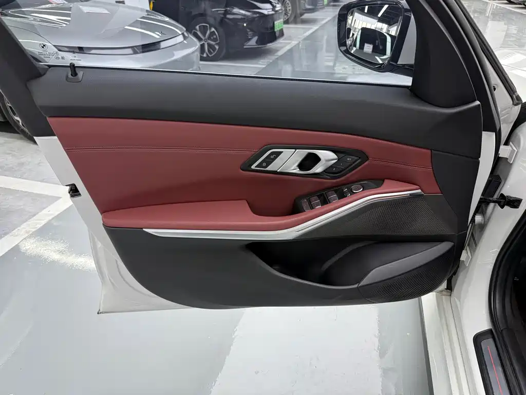BMW i3 — фото 6