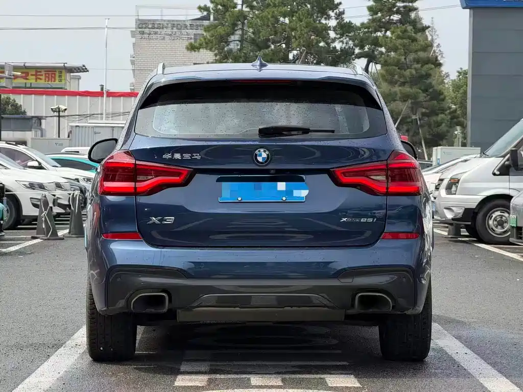 BMW X3 — фото 8