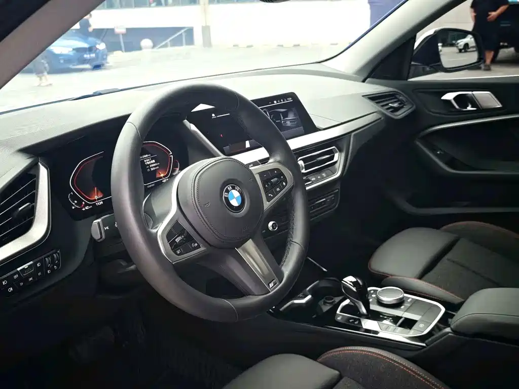 BMW 2 Series (Import) — фото 3