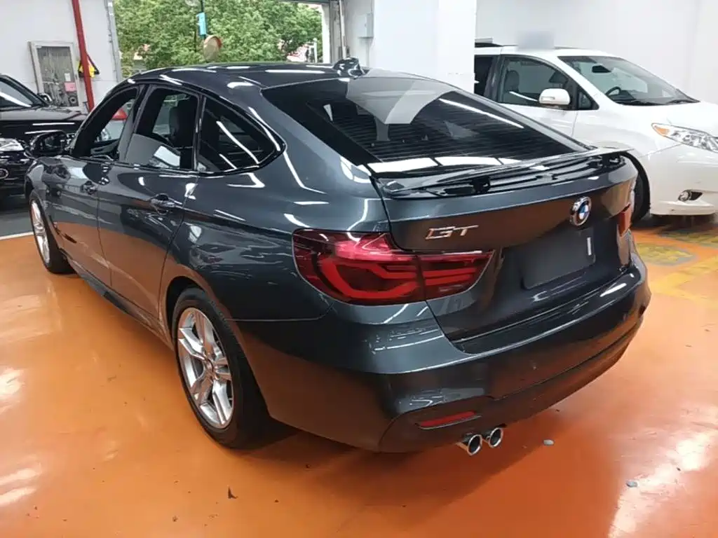 BMW 3 Series GT — фото 5