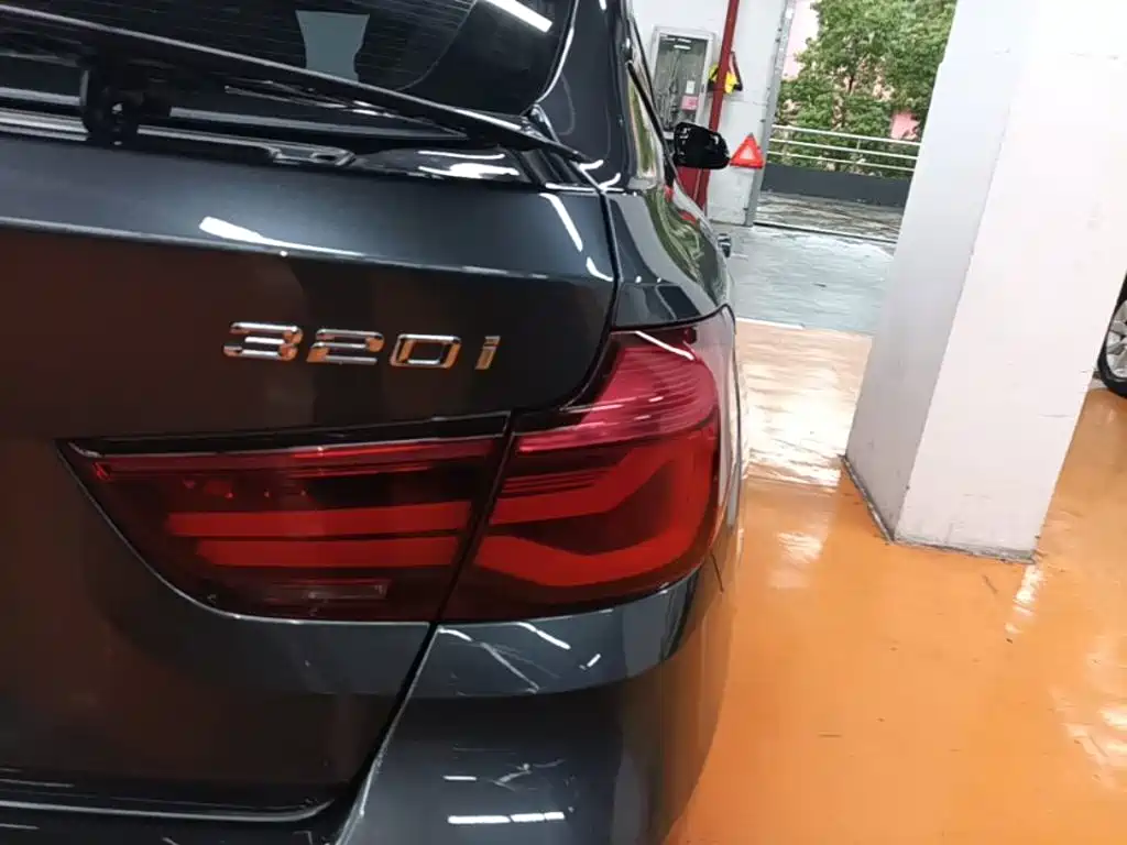 BMW 3 Series GT — фото 8