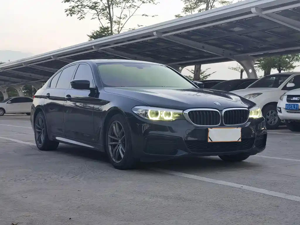 BMW 5 Series (Import) — фото 3