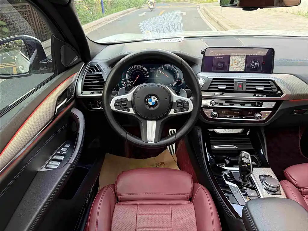 BMW X4 — фото 10