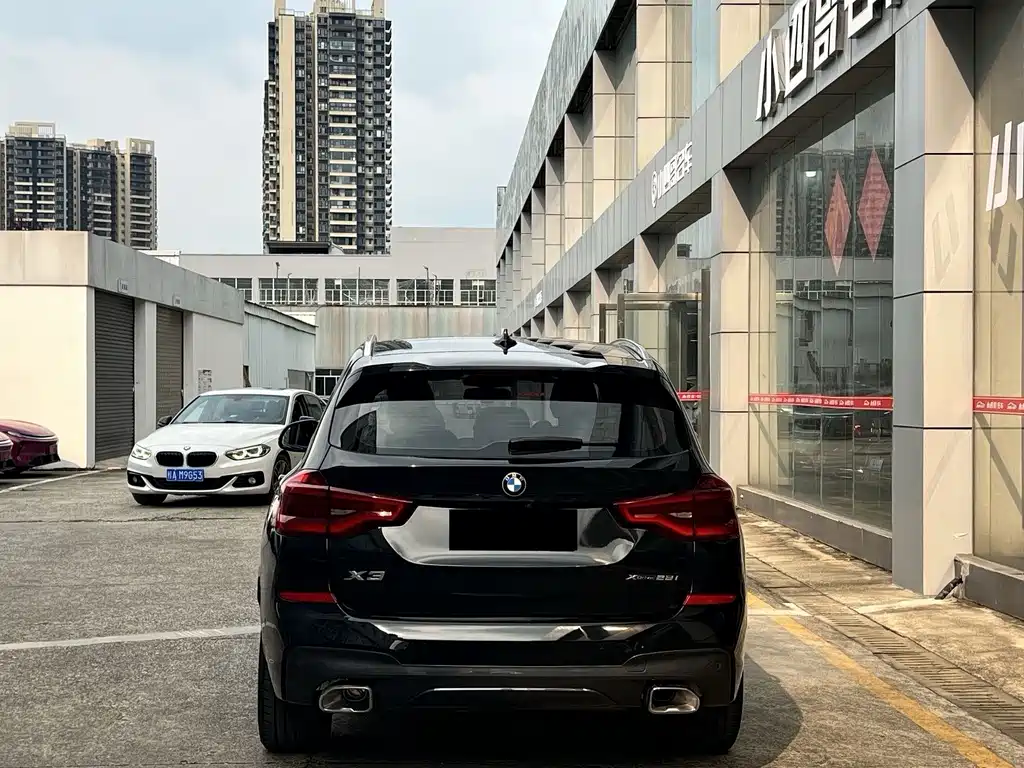 BMW X3 — фото 4