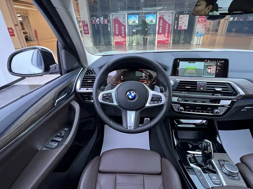 BMW X3 — фото 11
