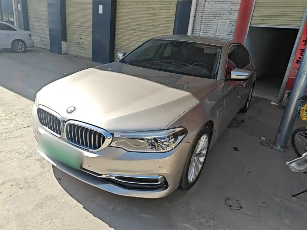 BMW 5 Series New Energy — фото 2
