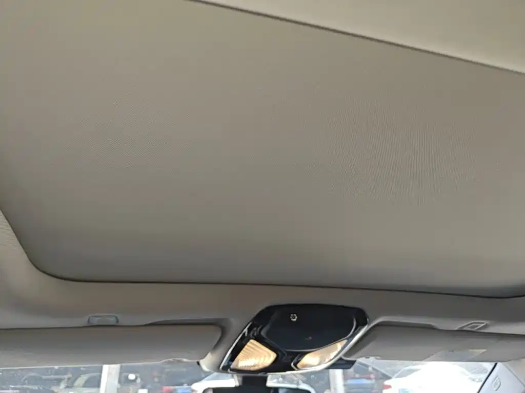 BMW 5 Series New Energy — фото 15