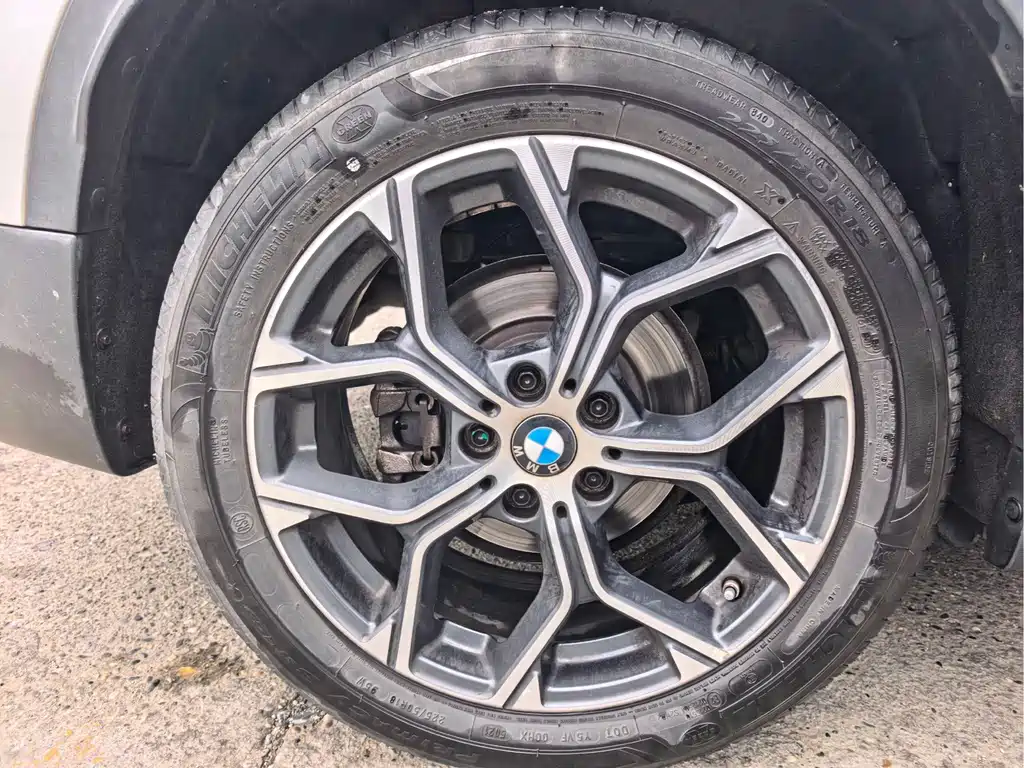 BMW X1 — фото 15