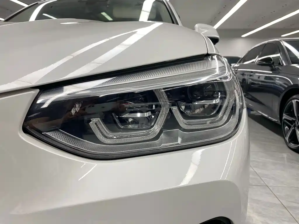 BMW X3 — фото 22