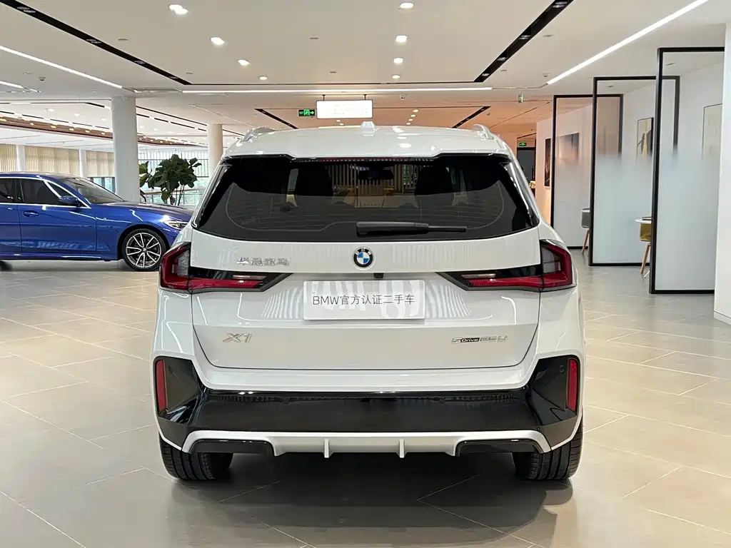 BMW X1 — фото 20