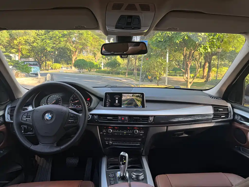 BMW X5 (Import) — фото 9