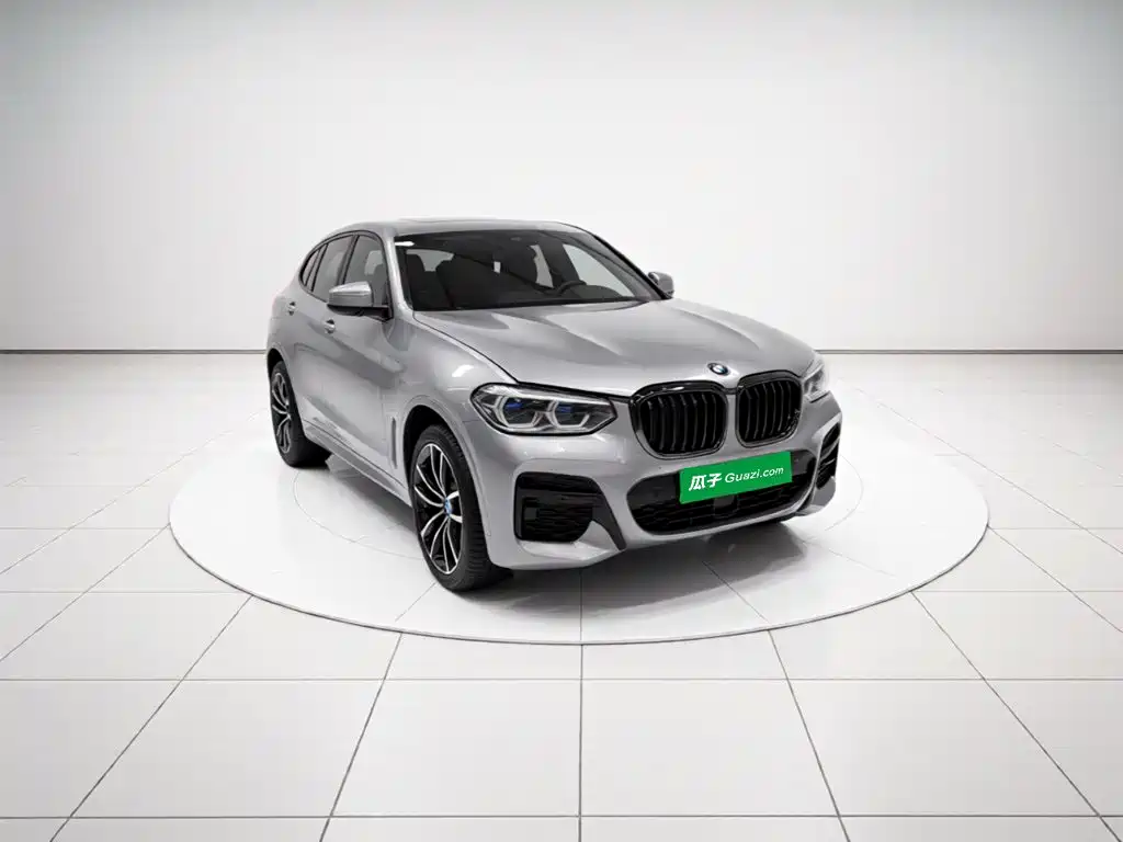 BMW X4 — фото 24