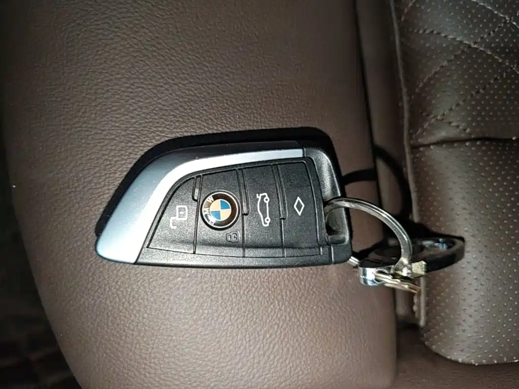 BMW i3 — фото 9