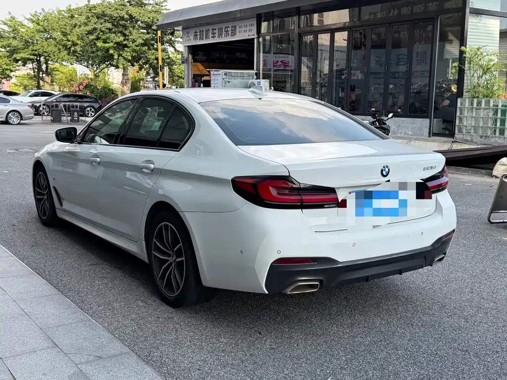 BMW 5 Series (Import) — фото 4