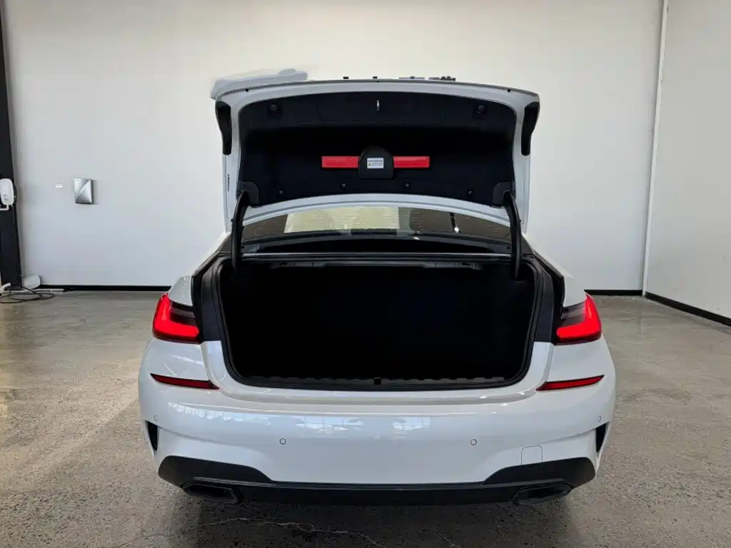 BMW 3 Series — фото 18