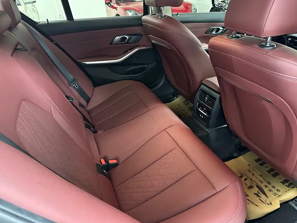 BMW 3 Series — фото 13