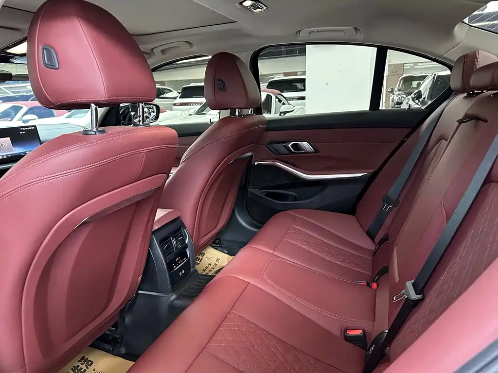 BMW 3 Series — фото 10