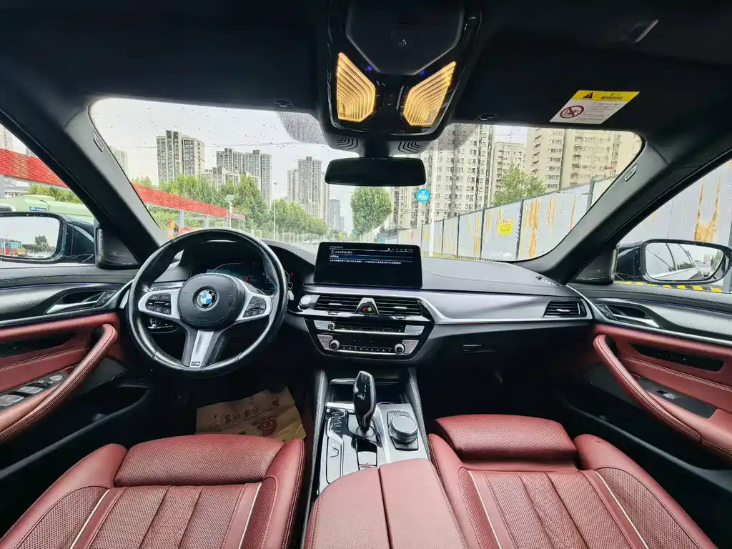 BMW 5 Series New Energy — фото 5