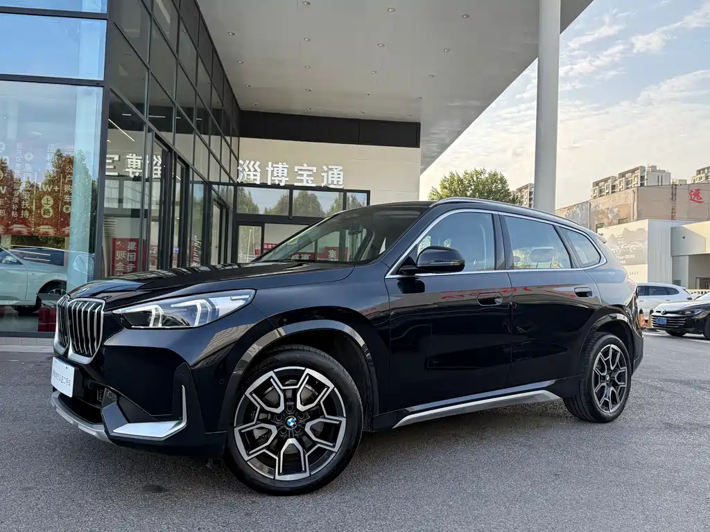 BMW X1 — фото 11