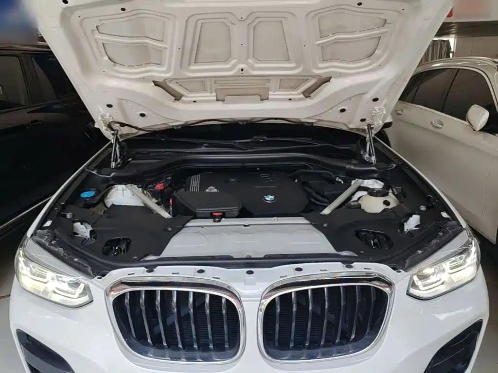 BMW X3 — фото 20