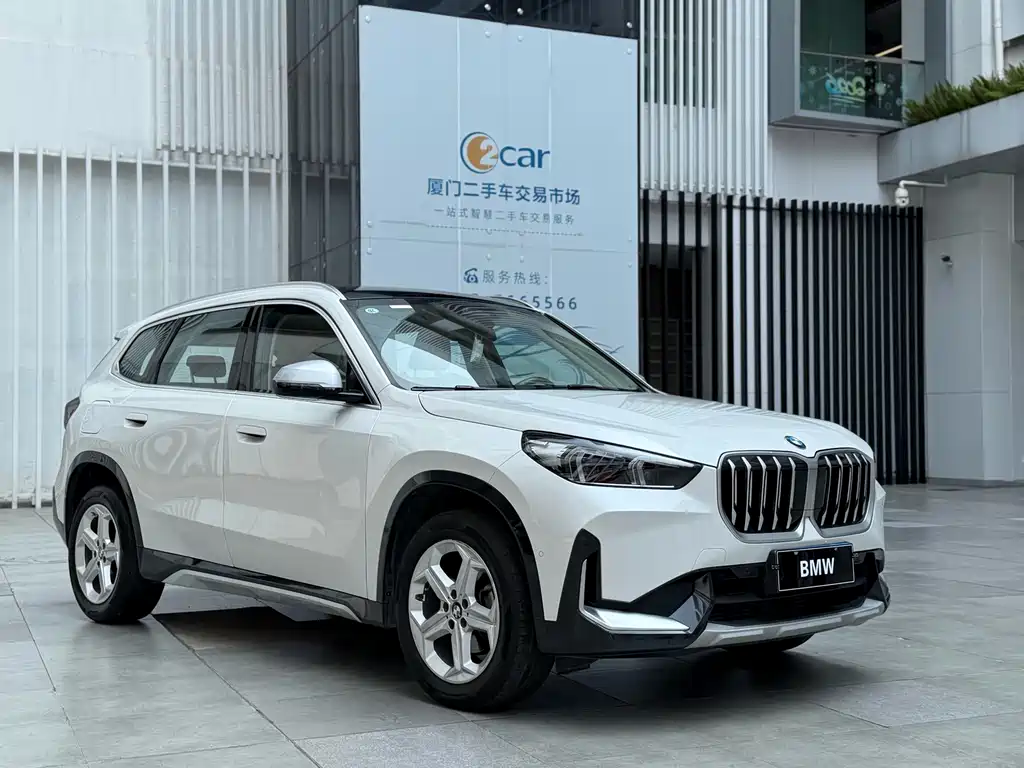 BMW X1 — фото 3