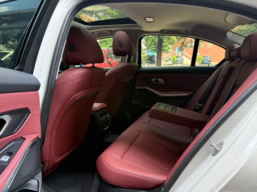 BMW 3 Series — фото 13