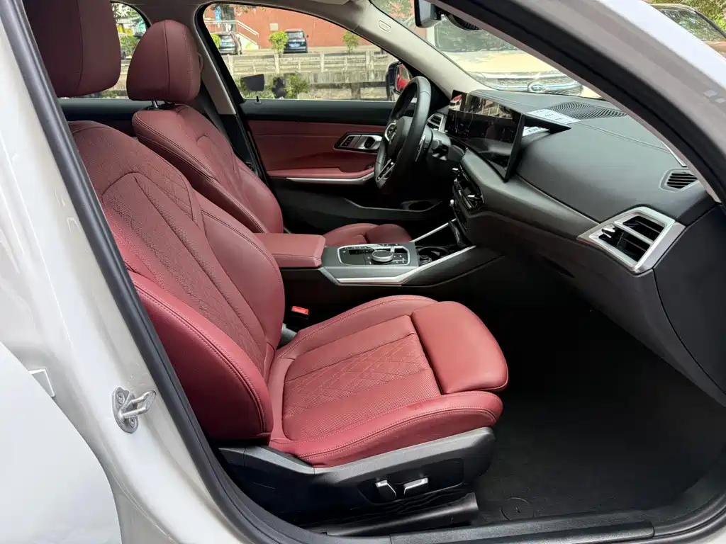 BMW 3 Series — фото 14