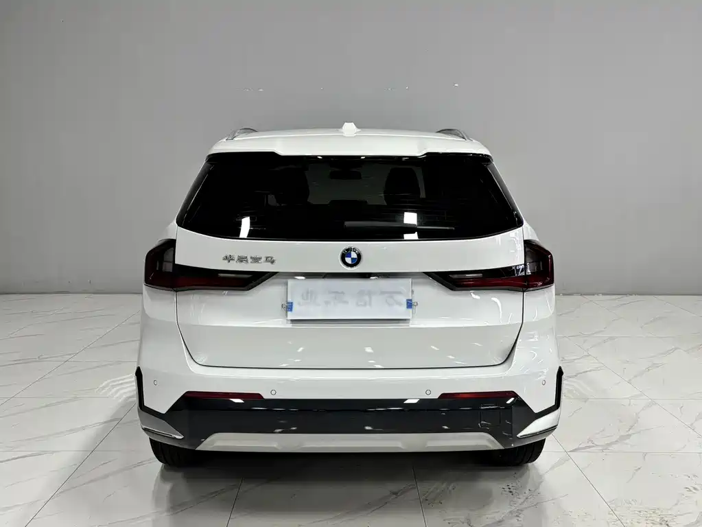 BMW X1 — фото 3