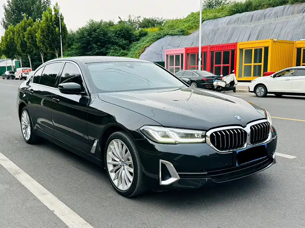 BMW 5 Series — фото 3
