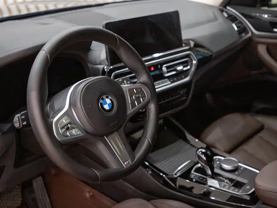 BMW X3 — фото 13