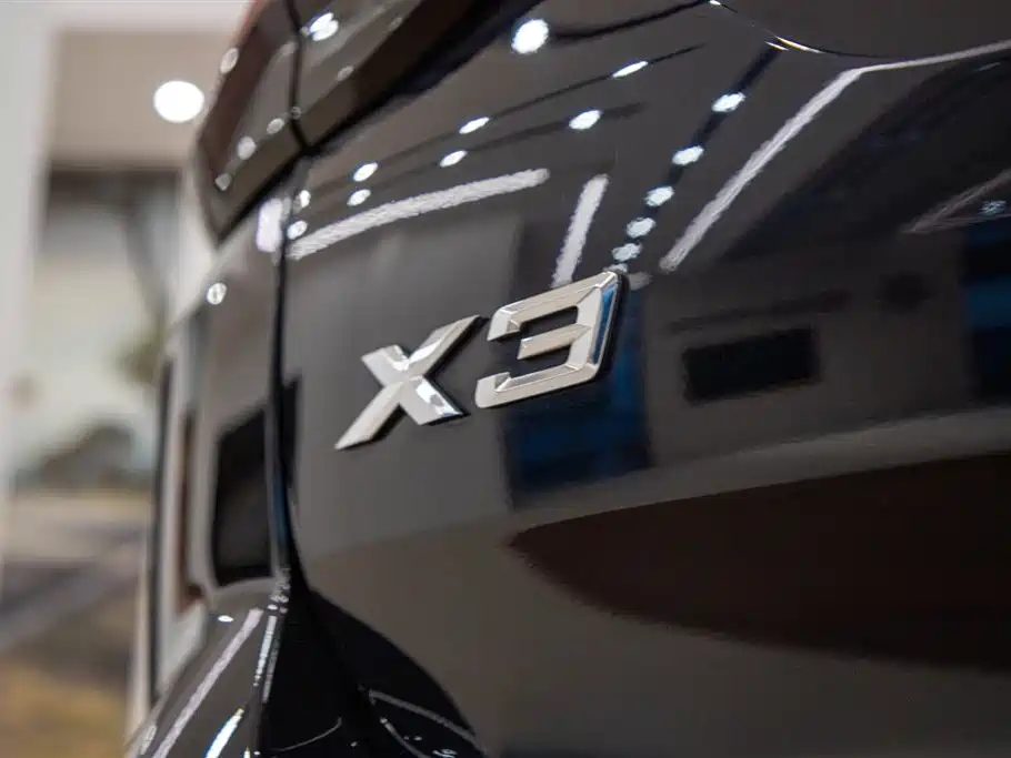 BMW X3 — фото 9